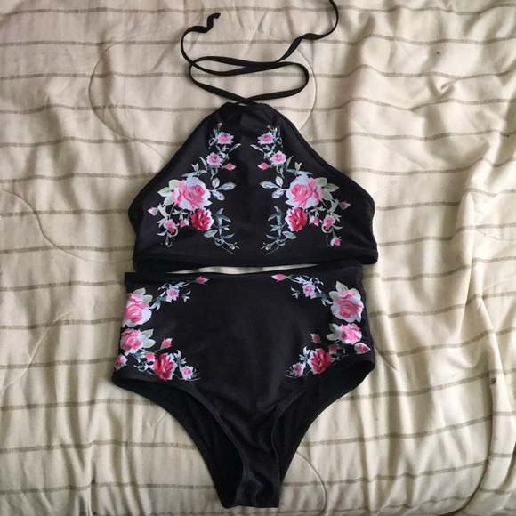 junior two piece bathing suits